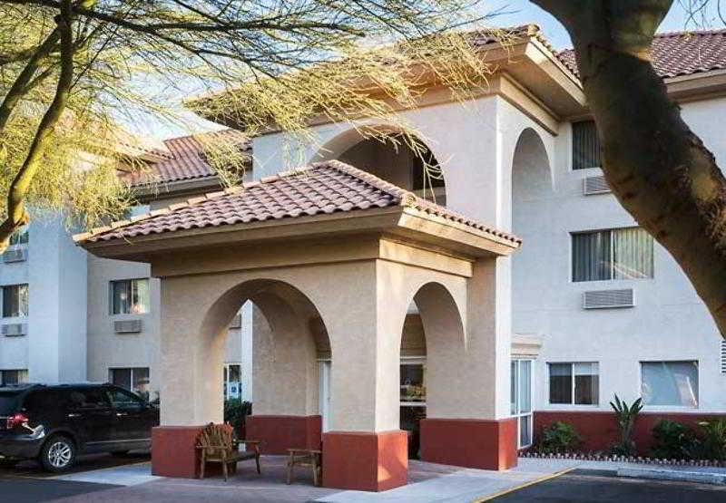 Holiday Inn Express & Suites Phoenix - Mesa West By Ihg 외부 사진