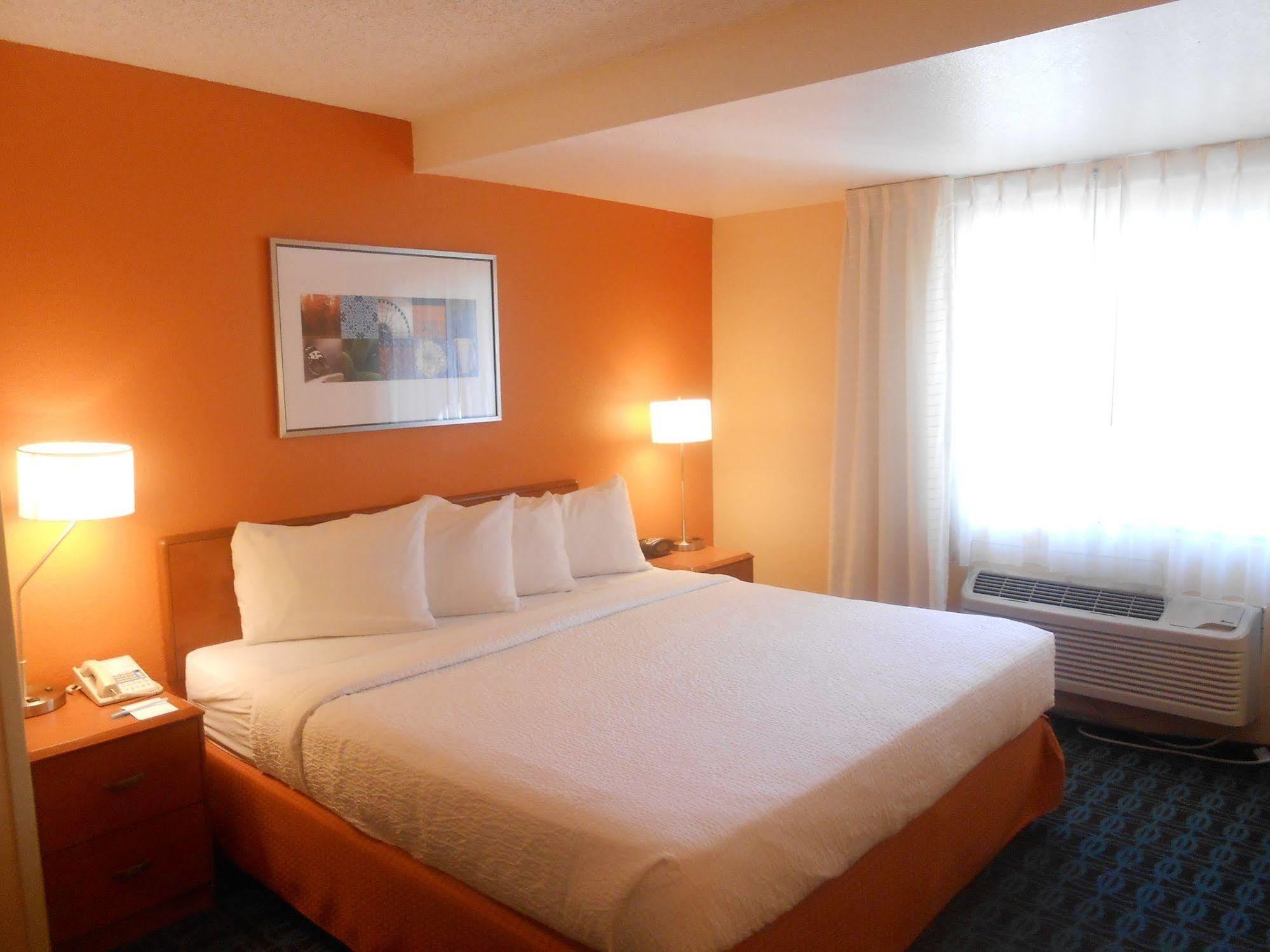 Holiday Inn Express & Suites Phoenix - Mesa West By Ihg 외부 사진